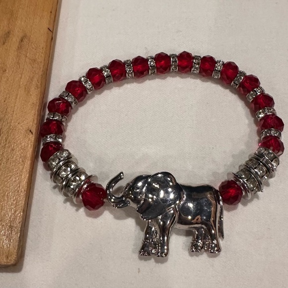 Red & Silver Stretch Bracelet with Silver Elephant - Picture 1 of 2